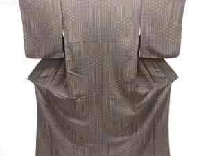 幾何学に花菱格子模様小紋着物